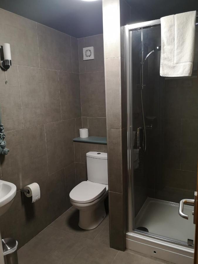 Star Inn Страуд Экстерьер фото